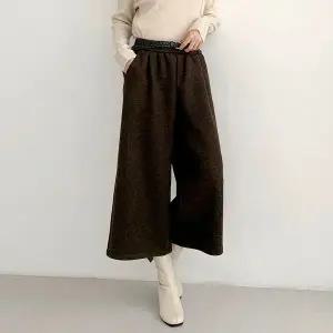 [하프클럽/옷자락]여자 꽈벨트 겨울 핀턱 기모와이드 9부 밴딩 바지