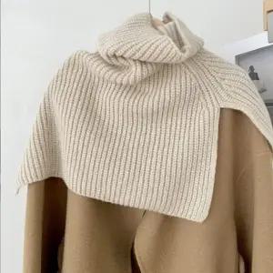 스티쉬 풀오버 터틀 니트 넥워머 방한 겨울 숄 워머 머플러 목도리 워머 여성