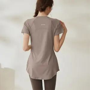 휴앤핏 힙커버 요가 필라테스 롱기장 스포츠 반팔 티셔츠 운동복엉덩이덮는 덮는 빅사이즈 복티 상의 트레