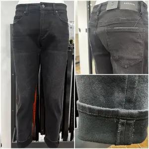 [버커루]남성 겨울 기본 BLACK  기모 테이퍼드 슬림 히트진 청바지B244Z0160P_US