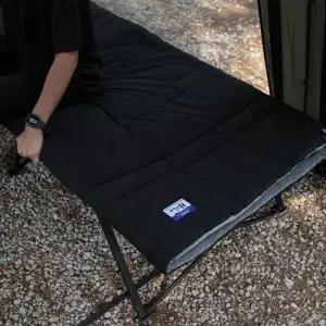 블루폴 헤일로 침낭 캠핑 차박 극세사 사계절 겨울 사각침낭 2400g