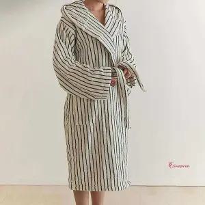 여자 블랙앤화이트 가운 여성 호텔 코크니앵 목욕타월 바스로브 골프샤워 타올vwx844