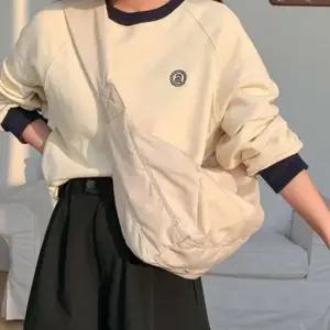 대학생 넓은 어깨끈 크로스백 무지 데일리 심플한