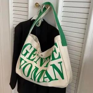 여성 데일리 숄더 대학생 여행용 에코 백 그린