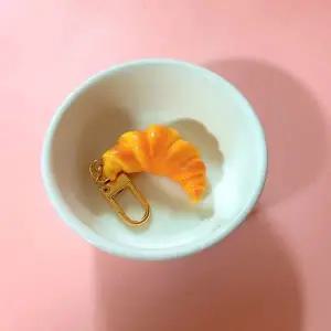 베이커리 크로와상 키링 열쇠고리 WFFWICF