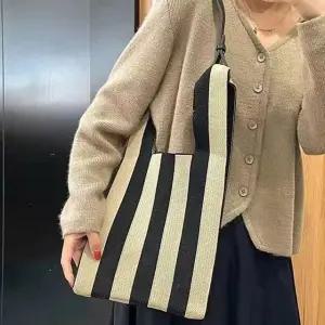 니트 손가방 토트백 핸드백 손목가방 데일리백 숄더백 (WFK9FH9)