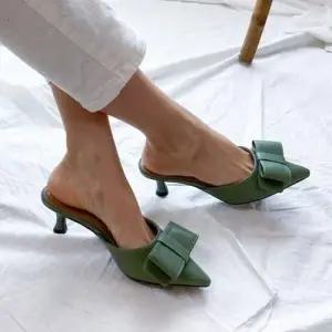 리본 블로퍼힐 데일리 슬리퍼구두 스틸레토 플랫 뮬 WA3CE10