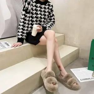 슬리퍼 겨울 발편한 실내화 밍크 3color 사무실 털신 키높이 블로퍼 퍼안감 쿠션 윈터 방한 퍼 추천 뮬 프