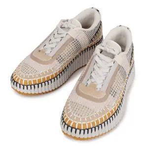 끌로에 나마 스니커즈 CHC22S579Y0-268