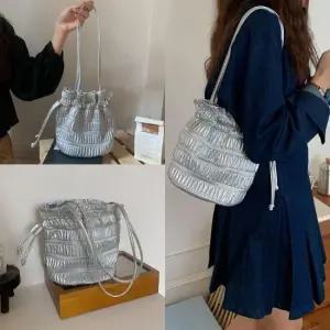 샤인복조리백 실버 여성 데일리 무지 여성 미니 버킷