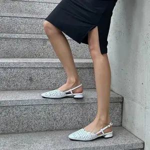 로퍼신발 슈즈 플랫단화 스니커즈 정장구두 단화구두