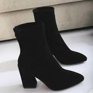 (선택 블랙8.5cm 39(245))여자 겨울 출근 룩 직장인 스웨이드 앵클 부츠 코디 30대 구두 여성숏 삭스 앵글