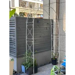 아치형울타리 야외 결혼식 장미 대문 검은색 거치대