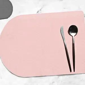 리버시블 가죽 식탁매트 컵받침 포함 핑크그레이 양면가죽식탁보6인 가죽식탁매트 식탁매트가죽