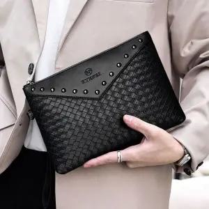 [하프클럽/]남자파우치 스터드 남자 위빙 손가방 패션 스트랩 클러치백