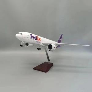 아리곱 47CM B777 연방 화물 장난감 대형 모델 다이캐스트 비행기 키트 스탠드 항공 디스플레이 소장품