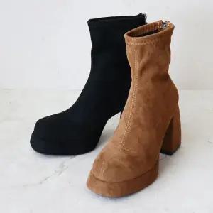 셀릭스 컴포트 쿠션 미끄럼방지 키높이 가보시 앵클부츠 9CM LS-5586