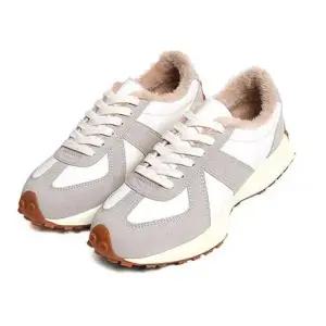 DWNEW-323 엔에이털운동화 W9A4B8B