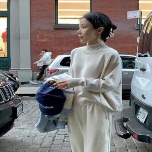 리무드 심플 루즈핏 폴라 니트 (2color)