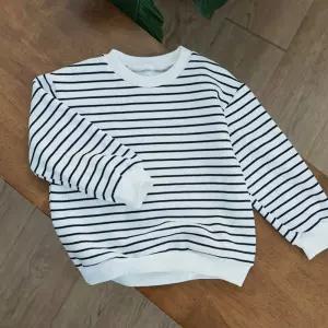 주니어 키즈 소풍 나들이 코디 간절기 단가라 맨투맨 집 등원룩데일리룩 아동 남매룩자매룩 선물