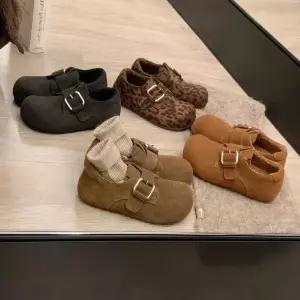 여성 트렌디 아이템 신발 단화 플랫 키높이 호피 풀백 기모 슈즈 가을 겨울 면화 HT4