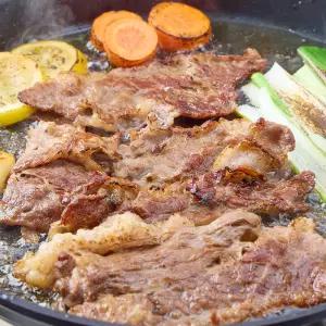 깊고 진한 풍미에 고소하고 쫄깃한 식감 차돌박이 200g