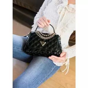 [게스](의정부점)여성 길리 2 _ GIULLY II 탑 핸들 체인 장식 플랩 백(HP3A3A08)