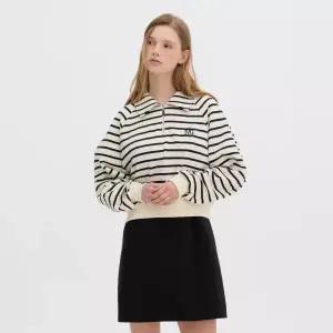 [롯데백화점]올리브데올리브 스트라이프 카라 반집업 자수 맨투맨 티셔츠 OH5XE191