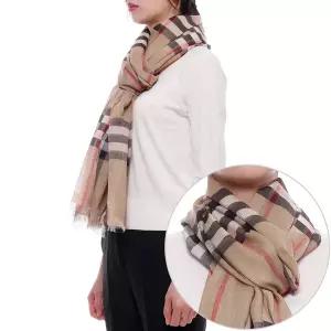 [버버리] 25FW 여성 체크 울 실크 머플러 (8078779 ARCHIVE BEIGE W 25F)