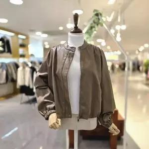 M25F8R102어깨셔링 라이더자켓