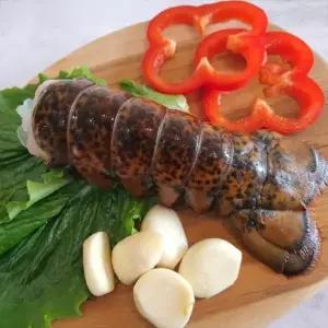 냉동 랍스터테일 바닷가재 꼬리 2미
