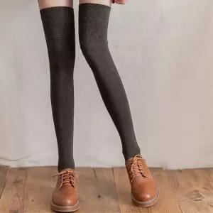 여자 겨울 무릎양말 날씬해보이는 반스타킹 레그워머 20대여성 캐주얼룩 직장인