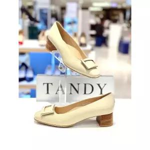 [탠디]여성 골드 장식 쿠션 가죽 에나멜 구두 TD122W006Y