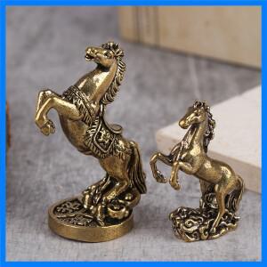 1PCS 금속 공예 홈 장식 중국어 조디악 말 동상 청동 말 데스크탑 장식 거실 차 테이블 조각
