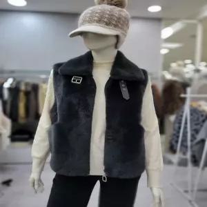 [스테파니]버클카라 에코 퍼 조끼A25JK5437