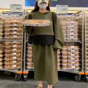 스커트트레이닝 여자 스커트 투톤 배색 레이어드 맨투맨 롱 세트