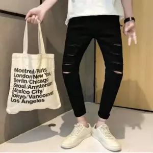 블랙데님 프리미엄 슬림핏 인기템 찢청 데일리 남자 청바지 스키니진