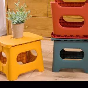 발디딤대 접이식 보조의자 인테리어 휴대용의자 발받침대의자