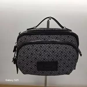 [셀러허브 1]elegance HC39 타코미니백 타코백 JSSH019