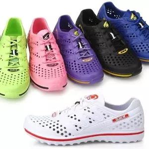 [하프클럽/]스펀지 아쿠아 트래킹화 남여 운동화 초경량 슈즈 여