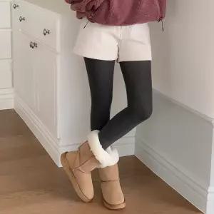 [코코블랑] 도슨 코듀로이 밍크기모 숏 팬츠