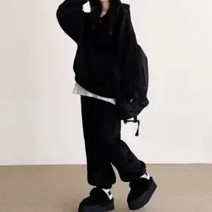 2컬러 여성 캐주얼 간절기 단독 겨울철 이너 트레이닝 세트