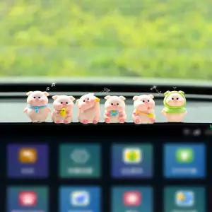 귀여운 아기 돼지 꿀꿀이인형 영국에서 동물친구 달리는