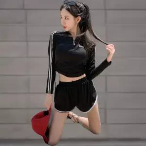 여성용 스판 래쉬가드 숏팬츠 세트 사이드 디자인