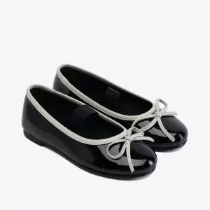 [보리보리/아이들]1703R 키즈 & 맘 크링크 소가죽 토 리본 바인딩 플랫슈즈 - 블랙화이트