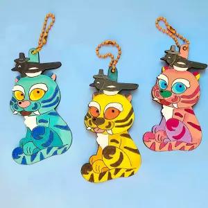 전통 민화 호작도 까치 호랑이 우드 가방고리 키링 만들기 키트 작호도 / 외국인선물 한국기념품 민화 악세사리 가방고리