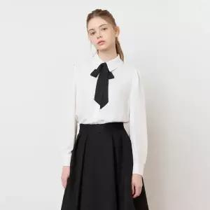 [롯데백화점]케네스레이디 배색 리본타이 베이직 블라우스 (EVBLPA97)