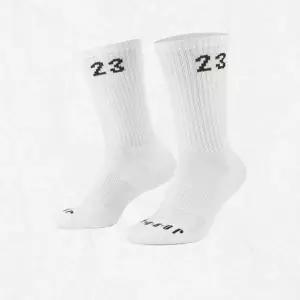 [나이키]조던 에센셜 크루 삭스(3켤레) DA5718-100 2498148