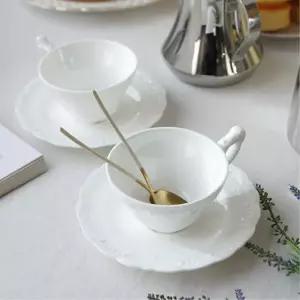 깔끔한 화이트 본차이나 2인 커피잔세트 감성템 찻잔선물 홈카페 라떼잔 홍차잔