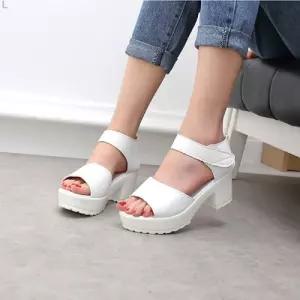 여성 통굽샌들N AL725 웨지하이힐 미들 있는 여름